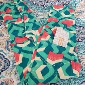TC Brand New Lularoe Leggings